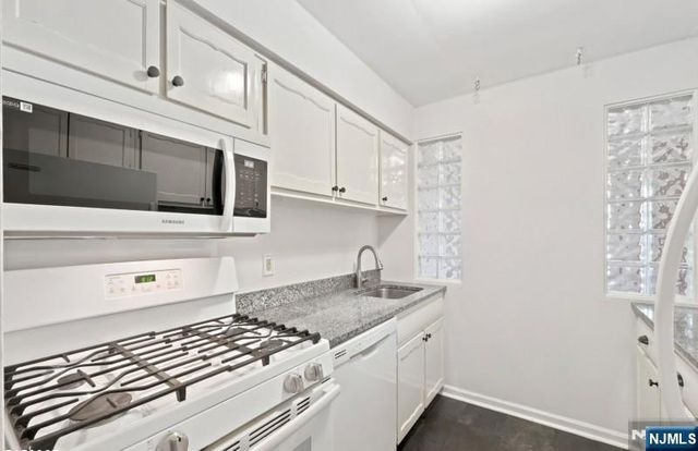 605 Grove Street, Clifton, NJ 07013