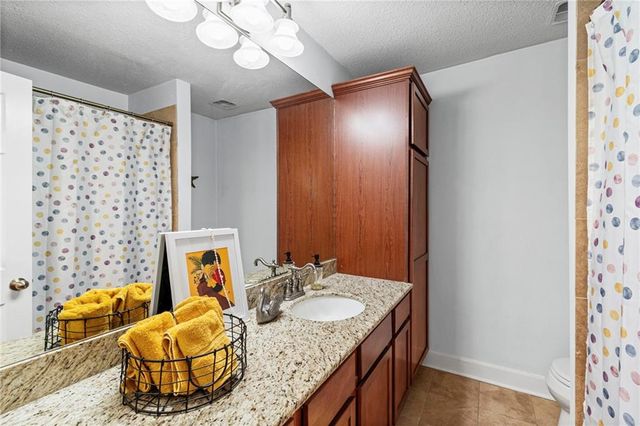 4727 Jarboe Street 23, Kansas City, MO 64112