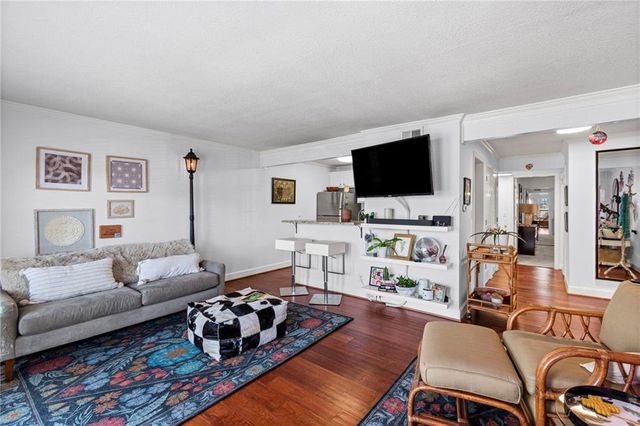 4727 Jarboe Street 23, Kansas City, MO 64112