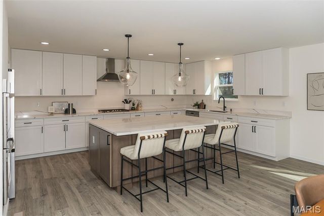 310 Osprey Court, Lake St Louis, MO 63367