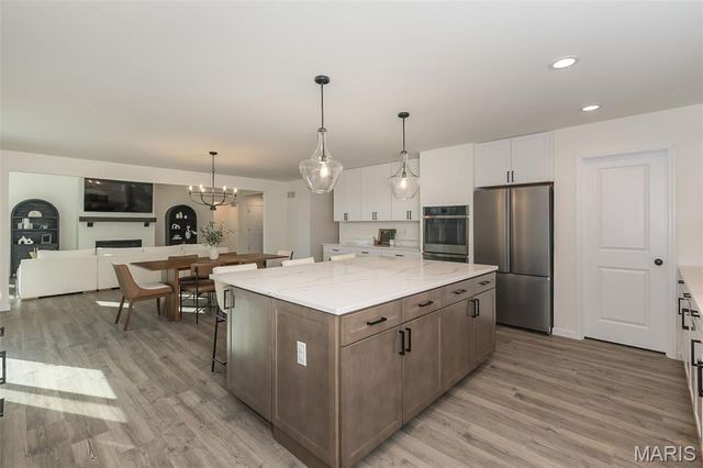 310 Osprey Court, Lake St Louis, MO 63367