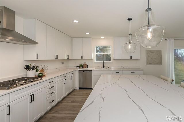 310 Osprey Court, Lake St Louis, MO 63367