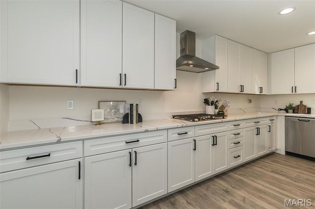 310 Osprey Court, Lake St Louis, MO 63367