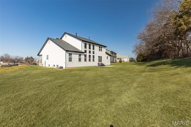 310 Osprey Court, Lake St Louis, MO 63367