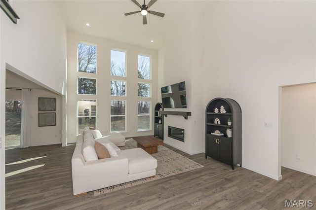 310 Osprey Court, Lake St Louis, MO 63367