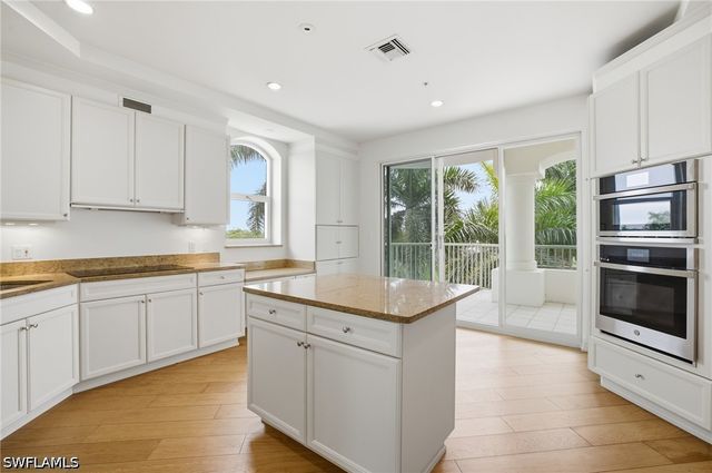 4801 Island Pond CT 405, Bonita Springs, FL 34134