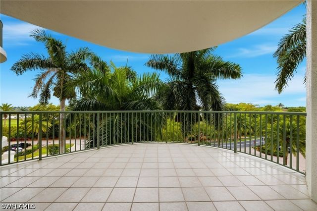 4801 Island Pond CT 405, Bonita Springs, FL 34134