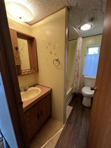 5230 S STATE HIGHWAY 73, Wisconsin Rapids, WI 54494