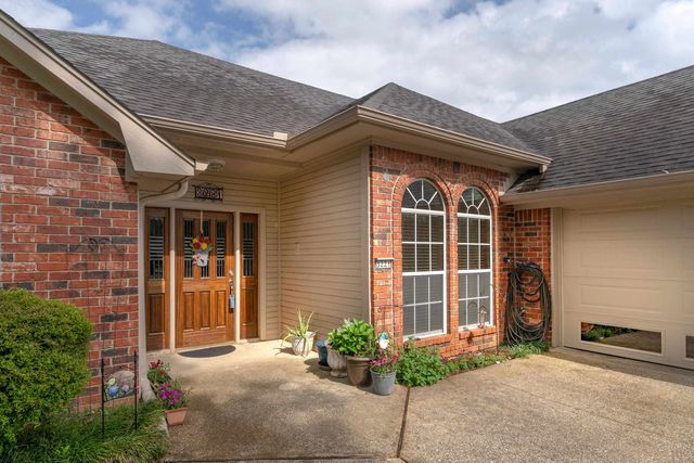 3221 Lopez Court, Longview, TX 75605