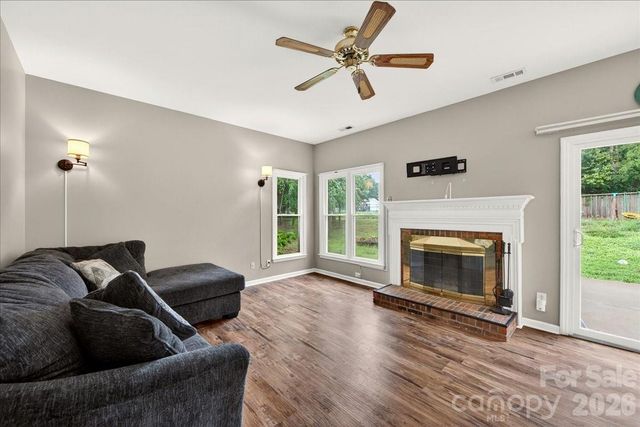 1045 Fairway Ridge Road NW, Concord, NC 28027