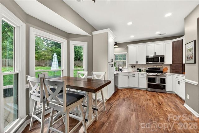 1045 Fairway Ridge Road NW, Concord, NC 28027