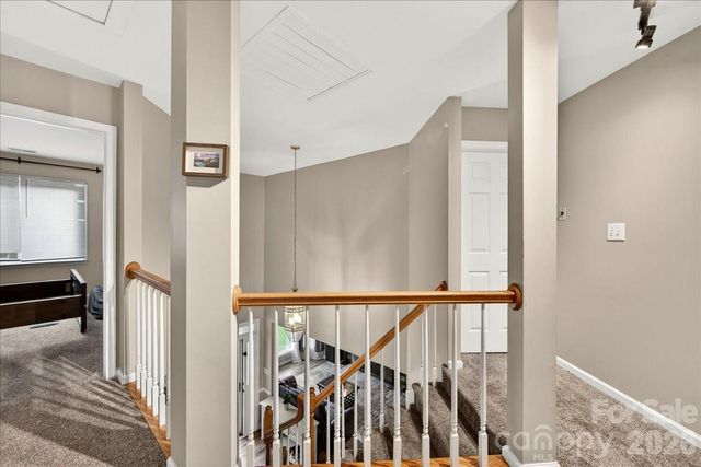 1045 Fairway Ridge Road NW, Concord, NC 28027