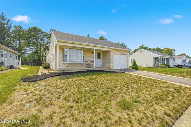 196 Pulaski Boulevard, Toms River, NJ 08757