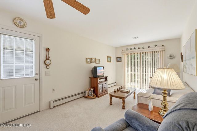 196 Pulaski Boulevard, Toms River, NJ 08757