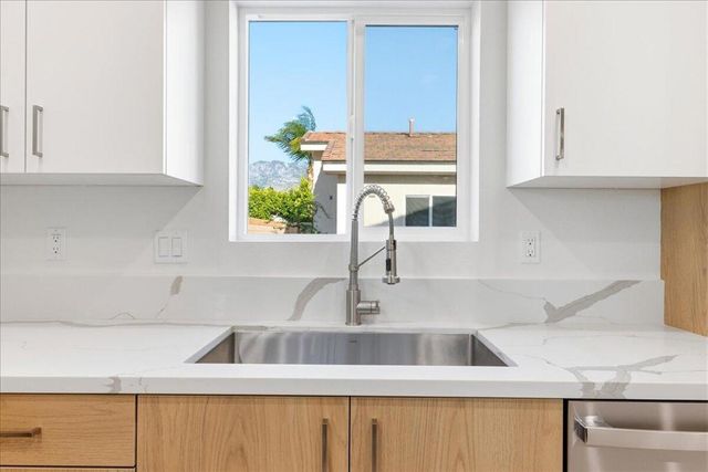 30125 Avenida Juarez, Cathedral City, CA 92234