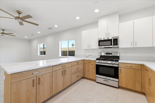 30125 Avenida Juarez, Cathedral City, CA 92234