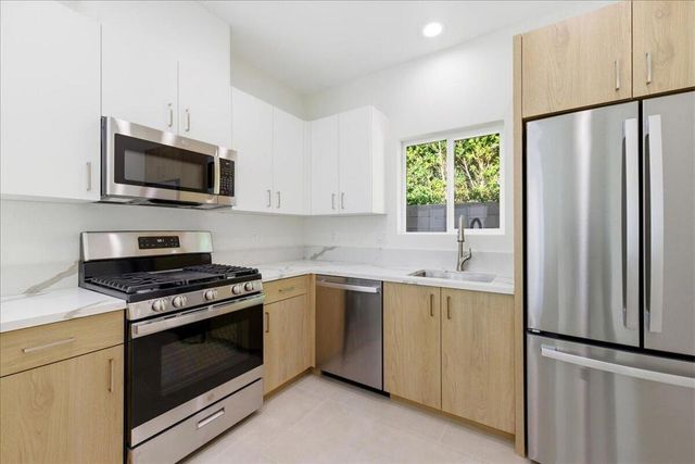 30125 Avenida Juarez, Cathedral City, CA 92234
