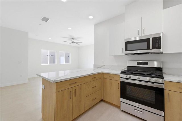 30125 Avenida Juarez, Cathedral City, CA 92234