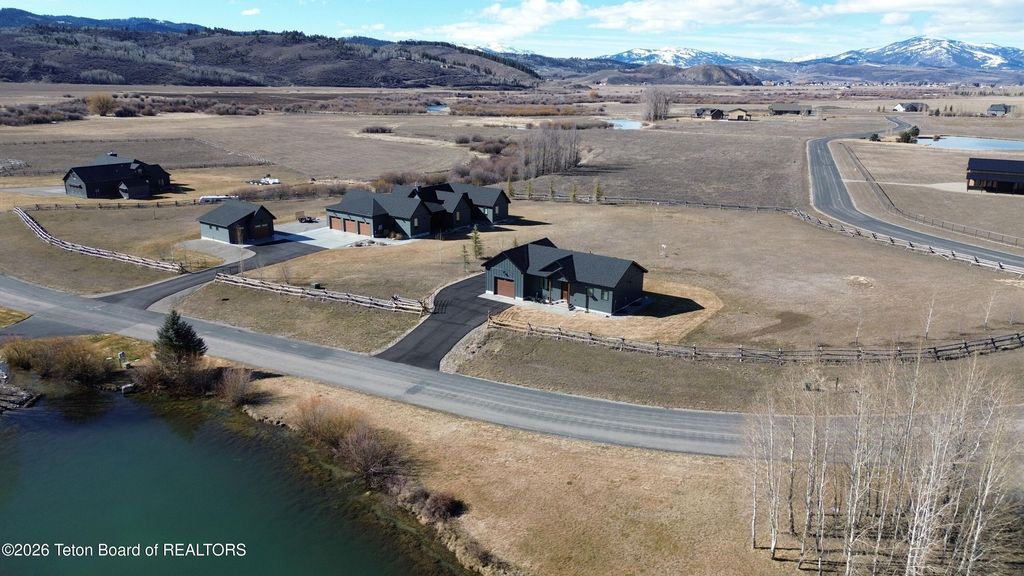 484 PHEASANT TAIL, Thayne, WY 83127
