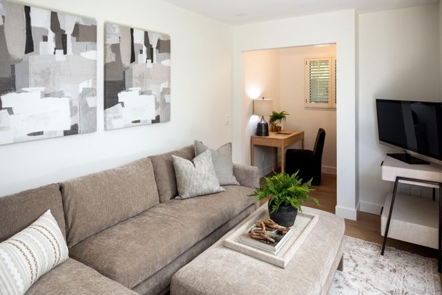 1 Bay Tree Lane, Los Altos, CA 94022