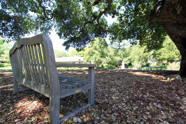1 Bay Tree Lane, Los Altos, CA 94022
