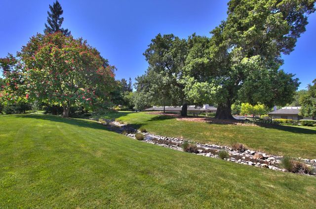 1 Bay Tree Lane, Los Altos, CA 94022