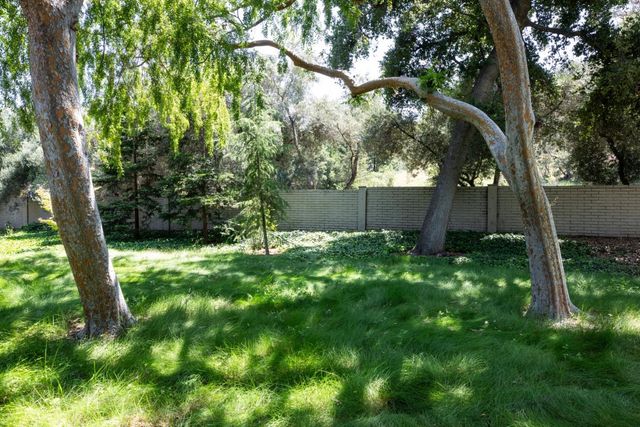 1 Bay Tree Lane, Los Altos, CA 94022