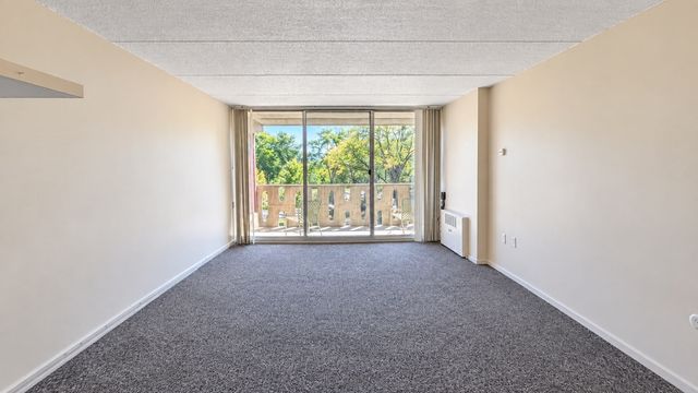 200 Swanton St 313, Winchester, MA 01890