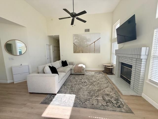 9452 Markfield Way, Sacramento, CA 95829