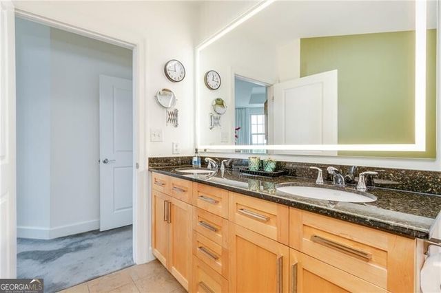 325 East Paces Ferry Road NE 1502, Atlanta, GA 30305