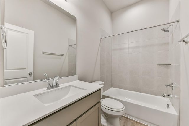 3911 Sugardale Street, Baytown, TX 77521