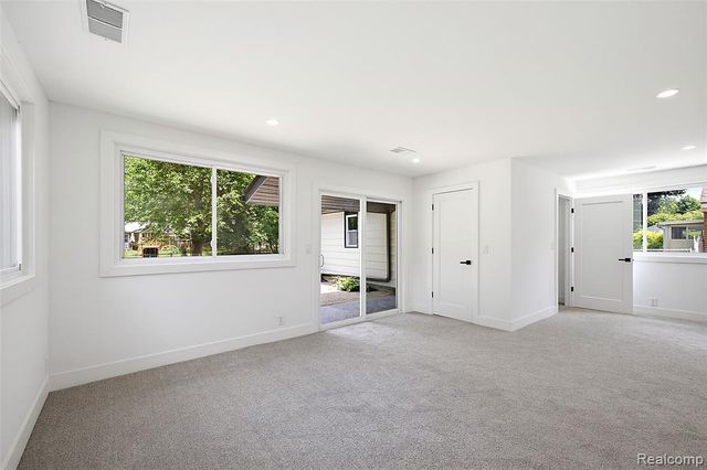 2486 Lafay Drive, West Bloomfield, MI 48324