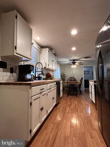 958 RUNVILLE RD, Bellefonte, PA 16823