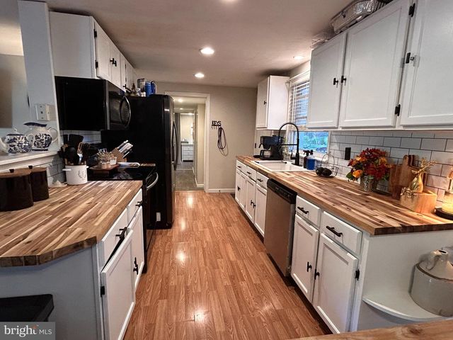 958 RUNVILLE RD, Bellefonte, PA 16823