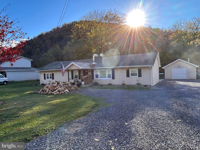 958 RUNVILLE RD, Bellefonte, PA 16823