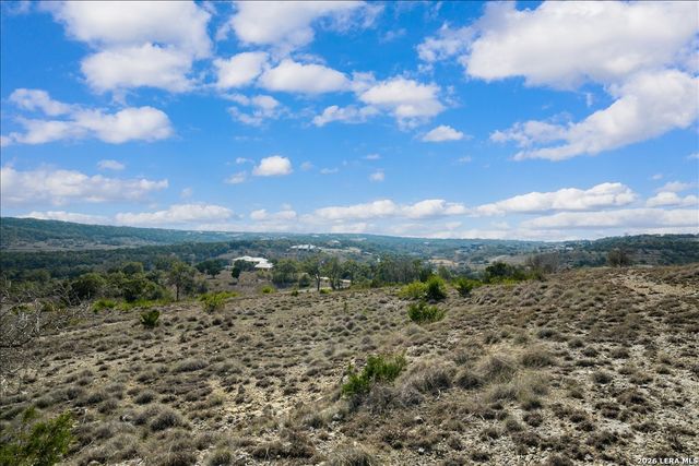 315 Dry Bear Creek, New Braunfels, TX 78132