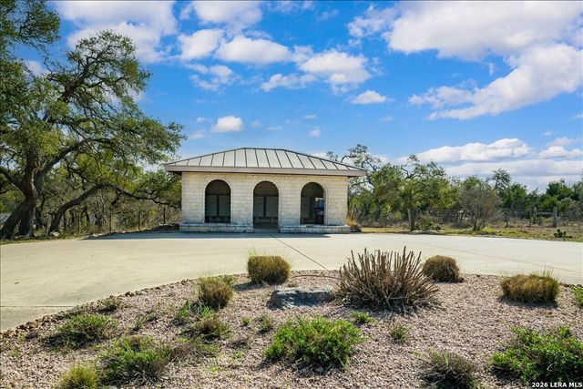 315 Dry Bear Creek, New Braunfels, TX 78132