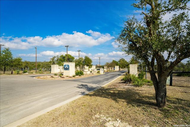 315 Dry Bear Creek, New Braunfels, TX 78132