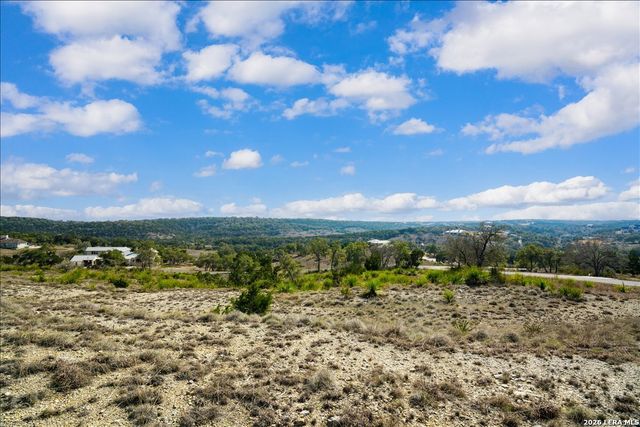 315 Dry Bear Creek, New Braunfels, TX 78132