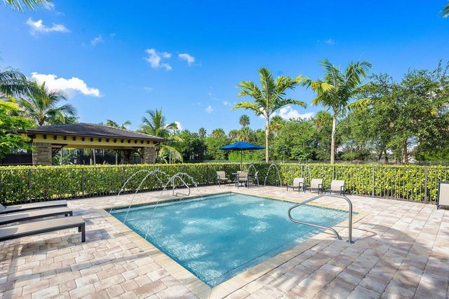 8907 Grand Prix Lane, Boynton Beach, FL 33472