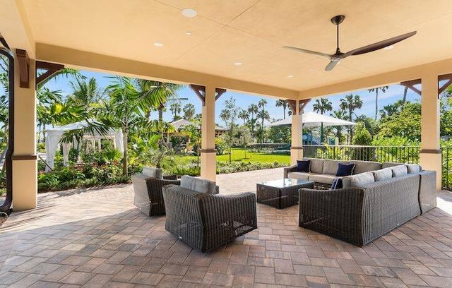 8907 Grand Prix Lane, Boynton Beach, FL 33472