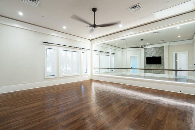 8907 Grand Prix Lane, Boynton Beach, FL 33472