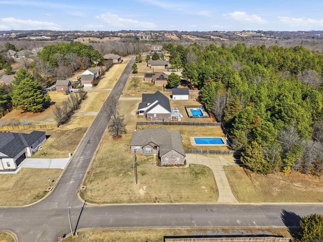 34 Lieblong Road, Greenbrier, AR 72058