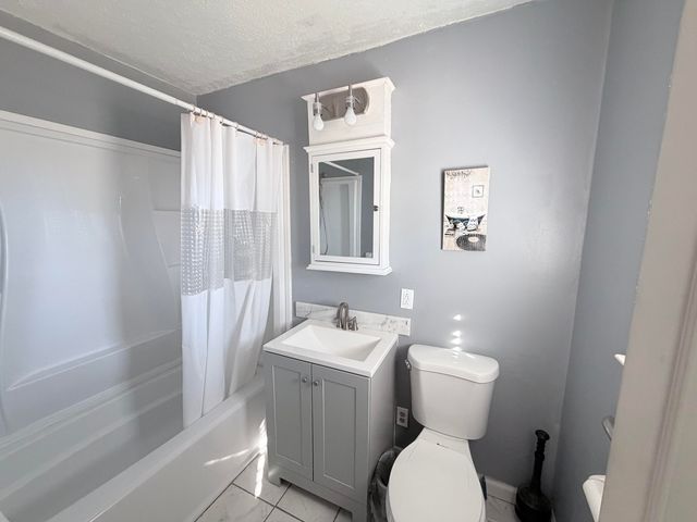 192 Marcia Street, Williston, SC 29853