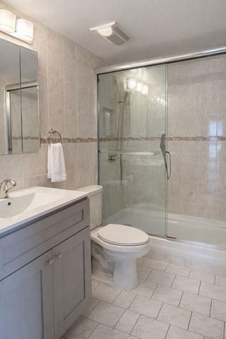 4304 158th Street 2C, Flushing, NY 11358