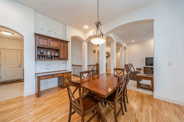 9289 Winterberry Court, West Des Moines, IA 50266