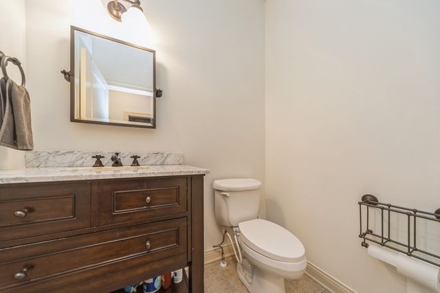 9289 Winterberry Court, West Des Moines, IA 50266