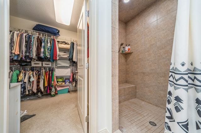 9289 Winterberry Court, West Des Moines, IA 50266