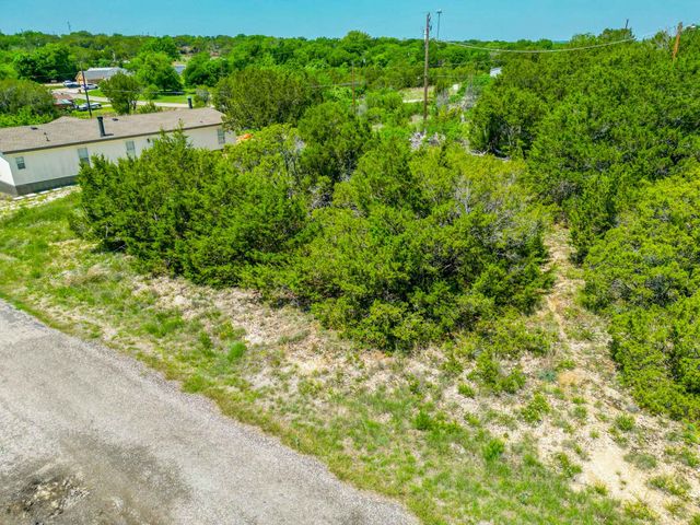 3422 Cedar Drive, Granbury, TX 76048