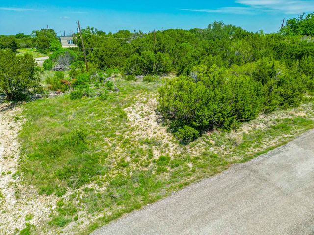3422 Cedar Drive, Granbury, TX 76048